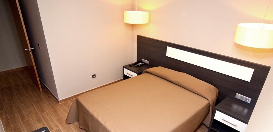 Apartahotel & Spa Jacetania Хака Екстер'єр фото